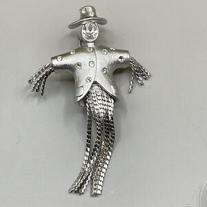 Incredible vintage rhinestone scarecrow man mesh chain pin brooch silver tone